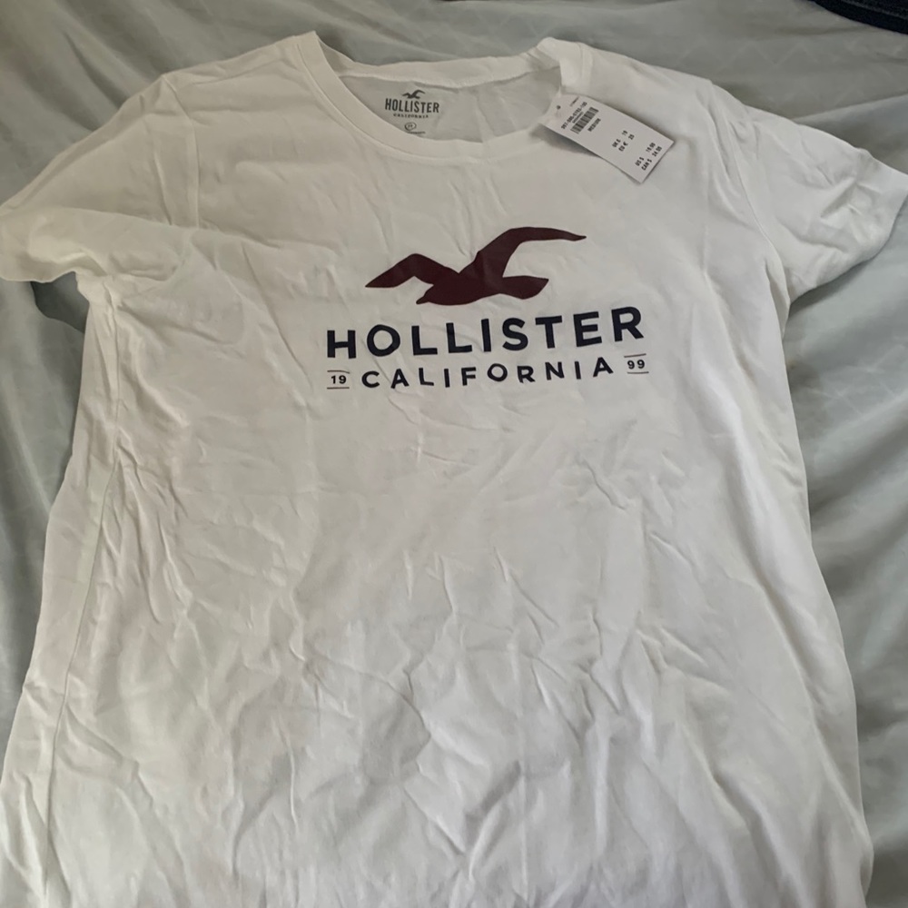 Hollister Size M TShirt